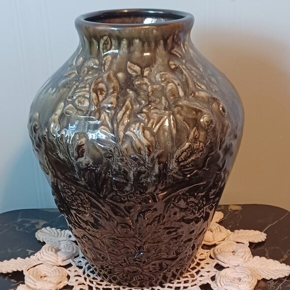 Art Pottery Vase/Urn  Gorgeous! - Picture 2 of 5